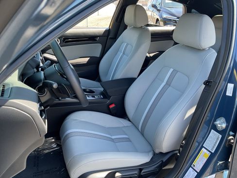 Used 2026 Honda Civic FWD Hybrid Sedan image 18