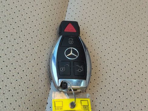 Used 2016 Mercedes-Benz C 300 Sedan image 27