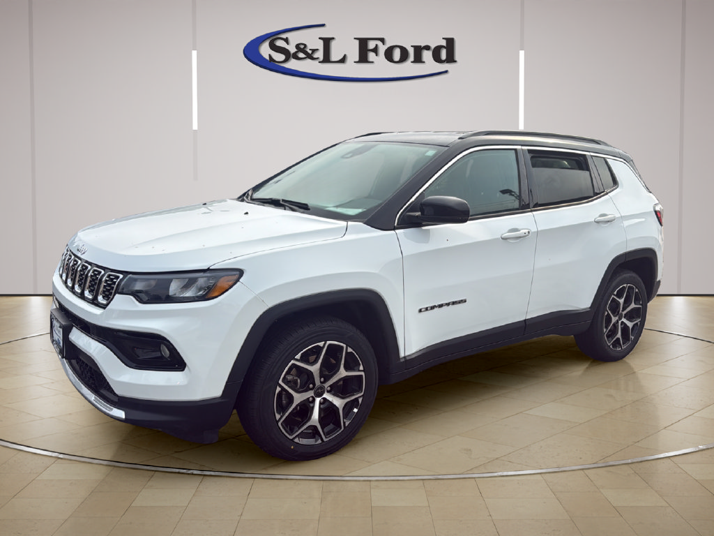 Used 2025 Jeep Compass Limited AWD/4WD image 2
