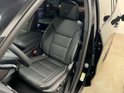 New 2026 Buick Enclave Sport Touring w/ Power Package image 29