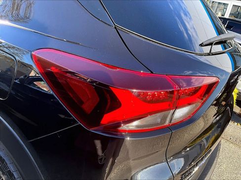 Used 2022 Chevrolet TrailBlazer ACTIV w/ Technology Package image 32