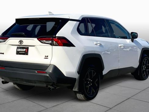 Used 2024 Toyota RAV4 LE image 12