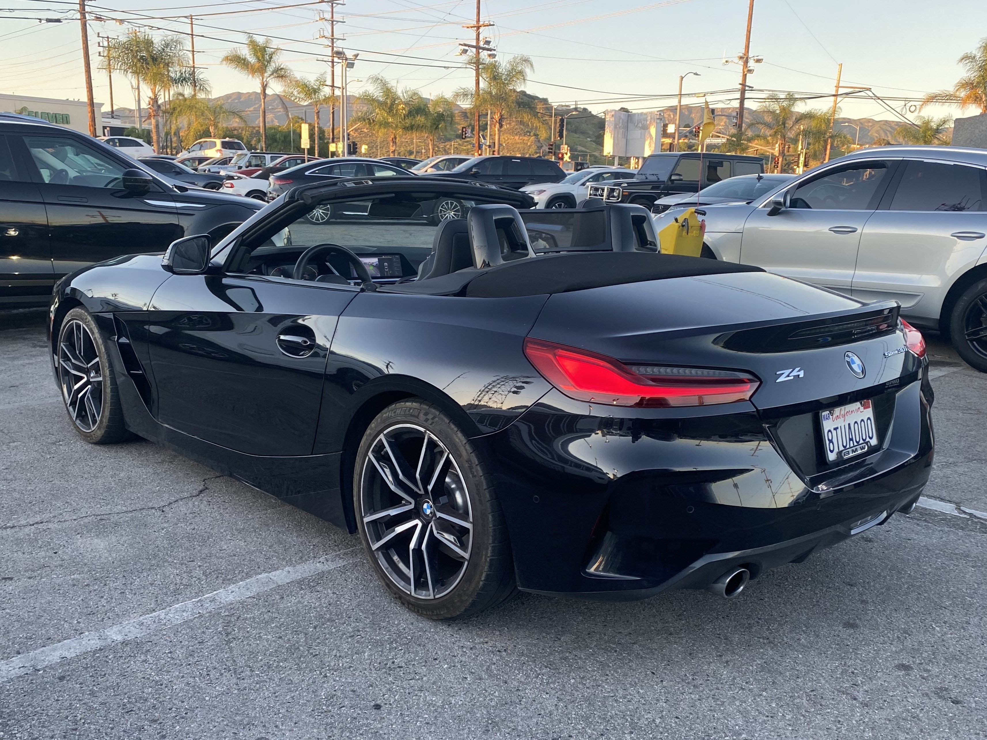 Used 2019 BMW Z4 sDrive30i w/ M Sport Package RWD image 10