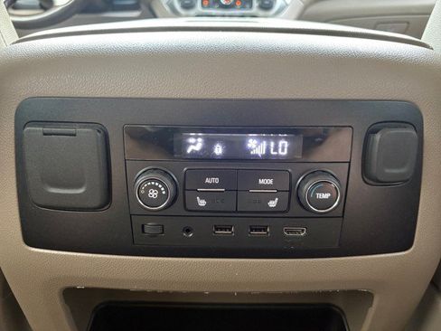 Used 2019 GMC Yukon SLT w/ Premium Edition AWD/4WD image 14