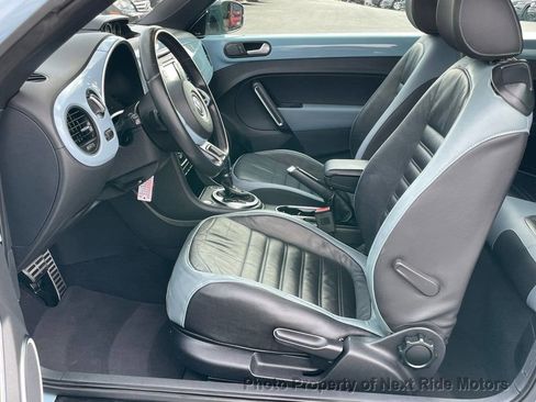 Used 2013 Volkswagen Beetle Turbo 60's Edition image 13