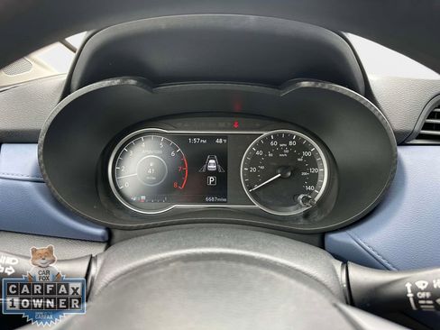 Used 2024 Nissan Versa SV w/ Trunk Package FWD image 25
