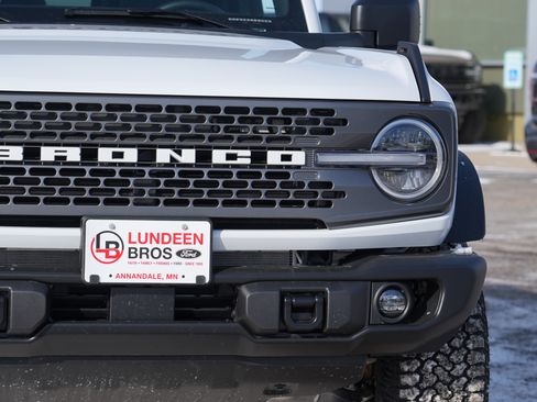 New 2025 Ford Bronco Badlands w/ Sasquatch Package image 11