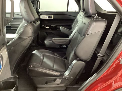 Used 2023 Ford Explorer ST w/ Equipment Group 401A AWD/4WD image 14