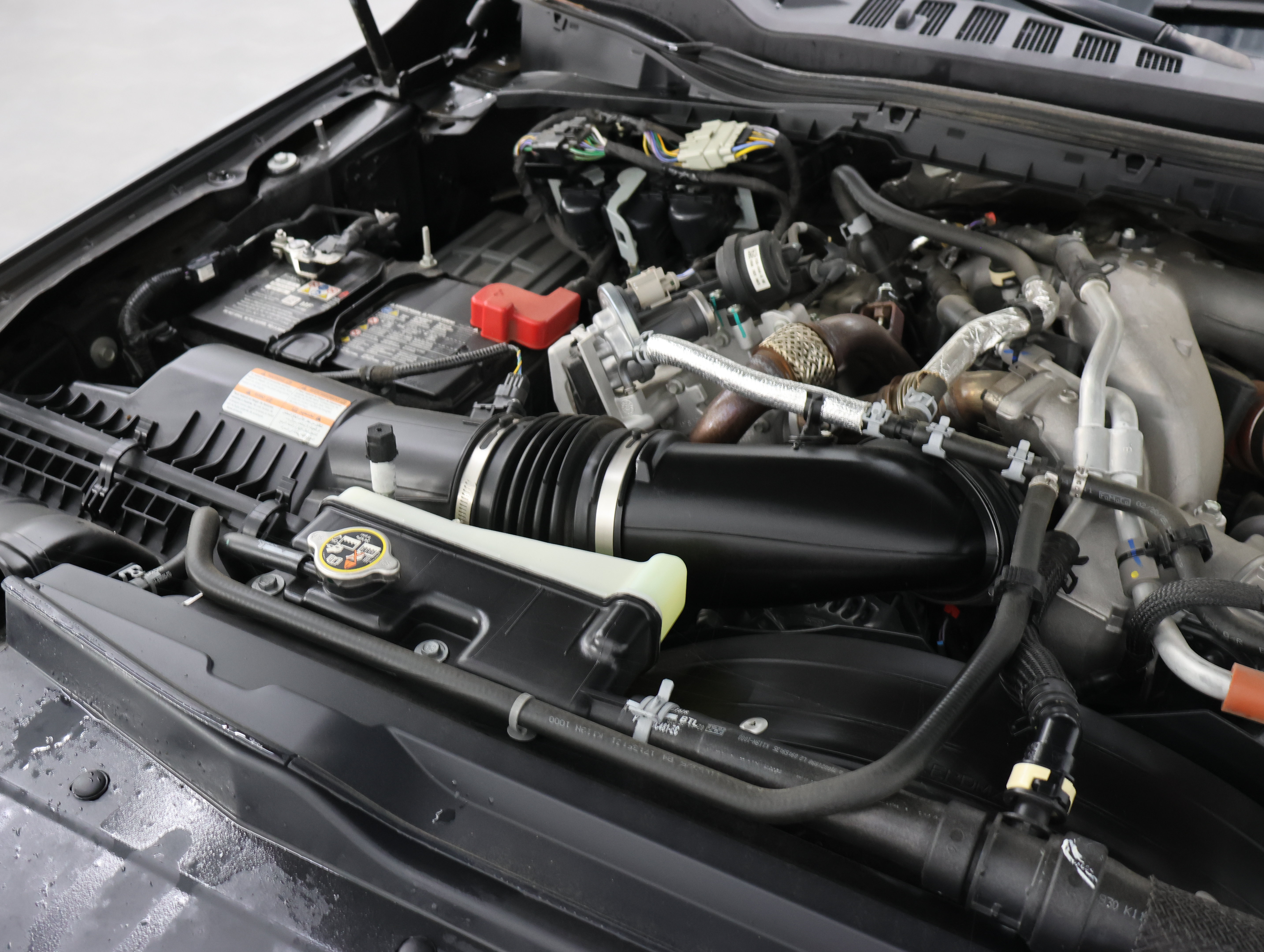Used 2025 Ford F350 Lariat AWD/4WD image 23