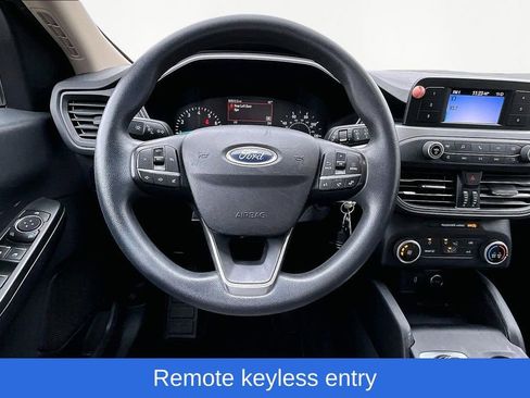 Used 2020 Ford Escape S image 10