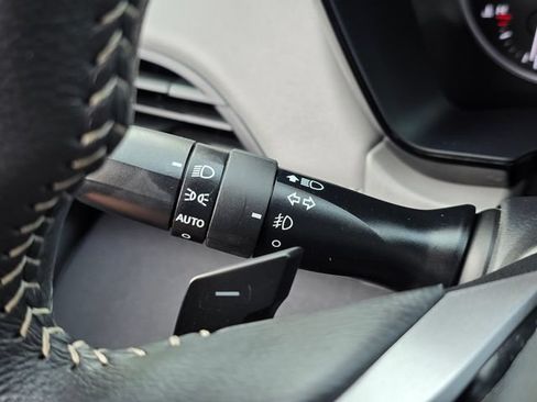 Certified 2025 Subaru Outback Premium AWD/4WD image 34