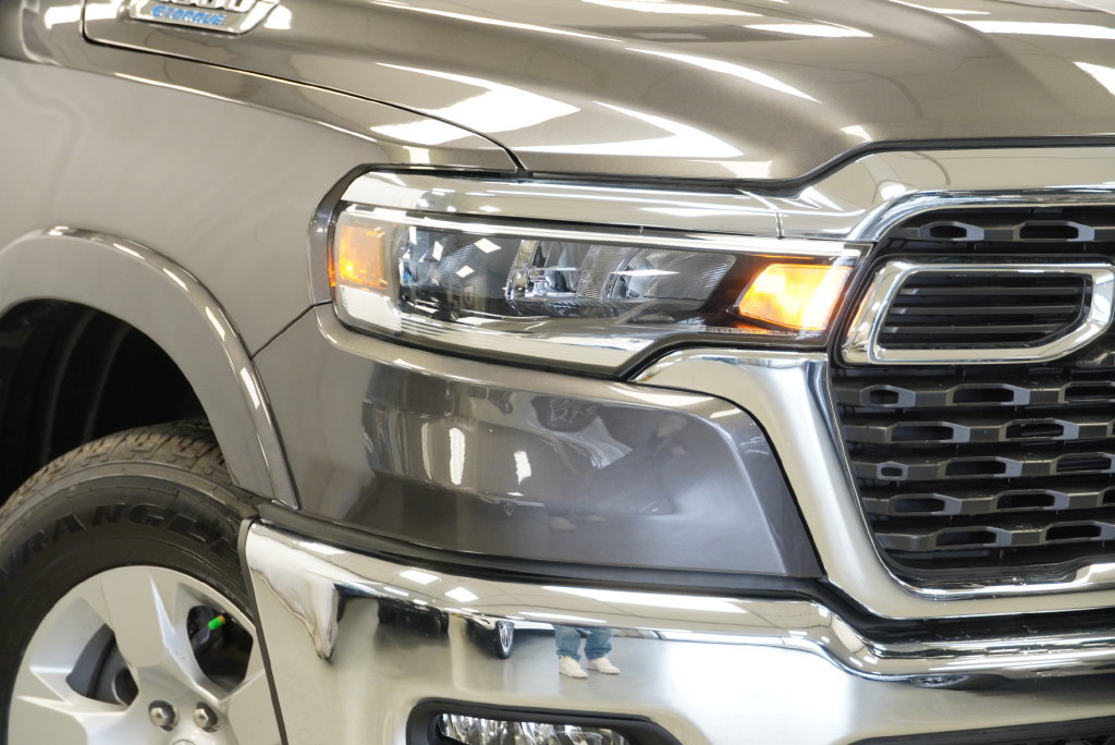 New 2026 RAM 1500 Big Horn AWD/4WD image 5