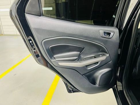 Used 2019 Ford EcoSport Titanium image 27