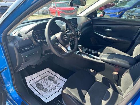 Used 2025 Nissan Sentra SR image 9
