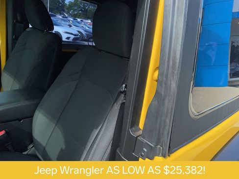 Used 2021 Jeep Wrangler Sport AWD/4WD image 5