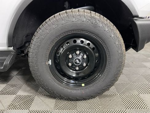 New 2026 Ford Bronco Outer Banks AWD/4WD image 10