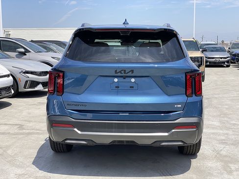 New 2026 Kia Sorento SX Prestige AWD/4WD image 5