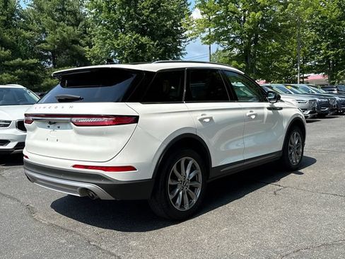 Used 2020 Lincoln Corsair AWD w/ Premium Package image 4