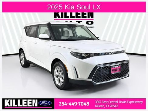 Used 2025 Kia Soul LX w/ LX Technology Package FWD image 1