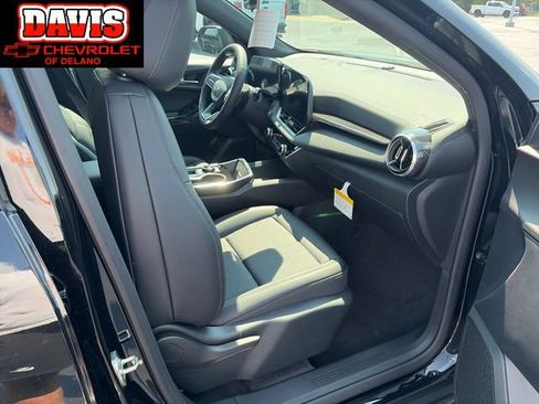 New 2027 Chevrolet Equinox LT w/ Convenience Package II AWD/4WD image 28