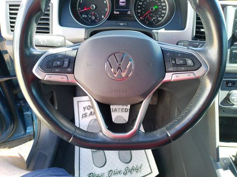 Used 2020 Volkswagen Atlas Cross Sport SE w/ Panoramic Sunroof Package AWD/4WD image 15