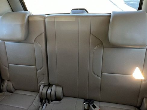 Used 2017 Chevrolet Tahoe LT w/ LT Signature Package image 21