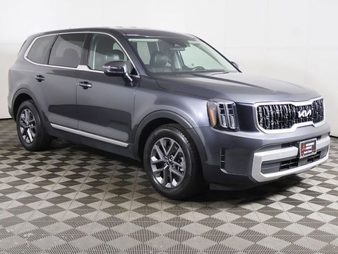 Used 2023 Kia Telluride LX AWD/4WD image 54