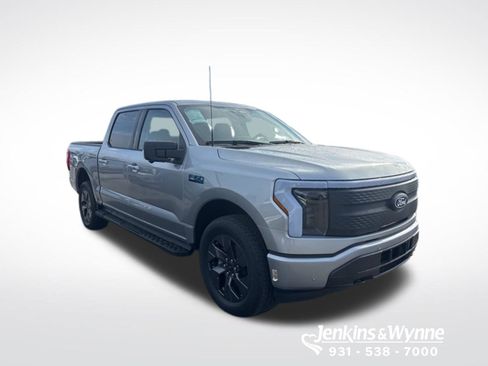 New 2025 Ford F150 Lightning Flash AWD/4WD image 4