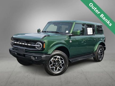 Used 2025 Ford Bronco Outer Banks image 1