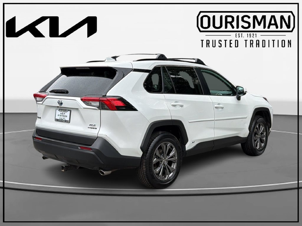 Used 2024 Toyota RAV4 XLE Premium w/ Weather Package AWD/4WD image 4