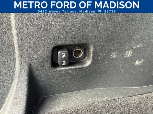 Used 2016 Ford Edge SEL AWD/4WD image 38