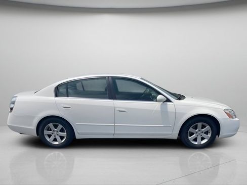 Used 2003 Nissan Altima 2.5 S w/ (CNV) Conventience Pkg FWD image 6