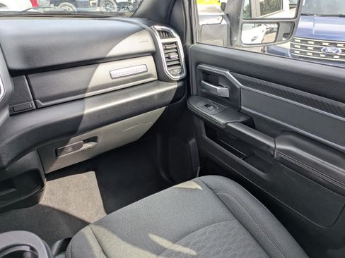 Used 2026 RAM 2500 Big Horn AWD/4WD image 15