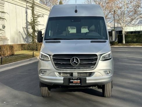 Used 2023 Mercedes-Benz Sprinter 3500 w/ Parking Package image 5