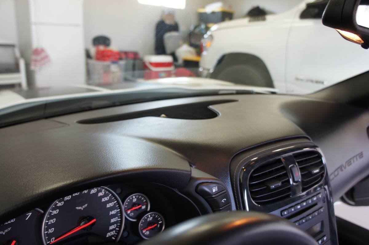 Used 2011 Chevrolet Corvette Coupe w/ 1LT RWD image 29