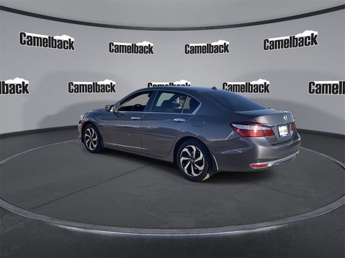 Used 2017 Honda Accord EX-L image 5