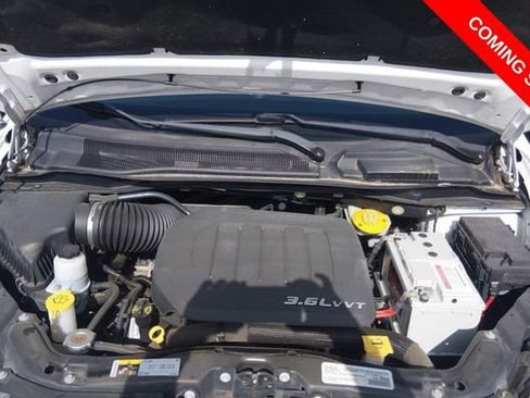 Used 2017 Dodge Grand Caravan SE w/ Power Window Group FWD image 8