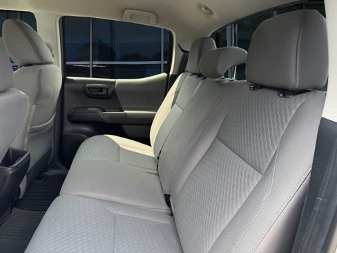Used 2023 Toyota Tacoma SR AWD/4WD image 14