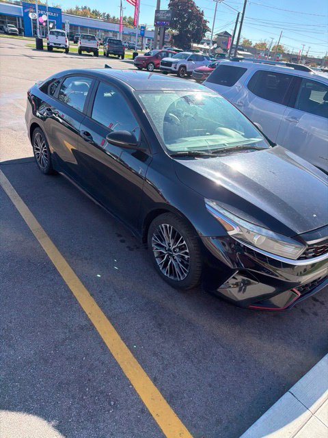 Used 2023 Kia Forte GT-Line w/ GT-Line Premium Package FWD image 1