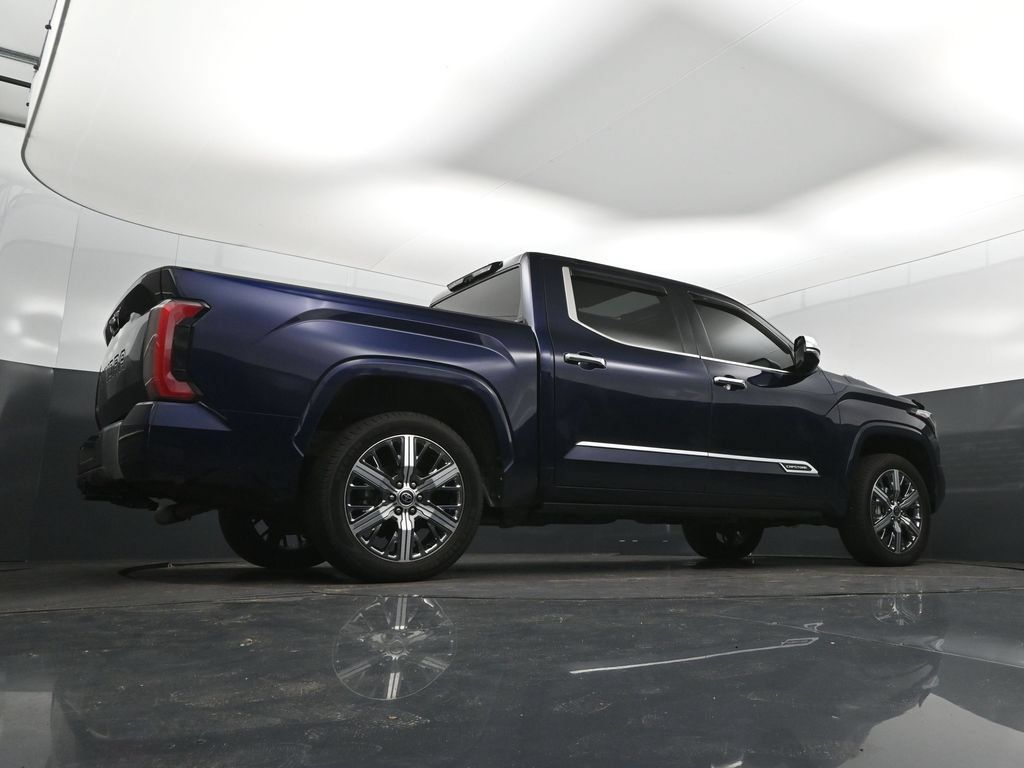 Used 2022 Toyota Tundra Capstone AWD/4WD image 43
