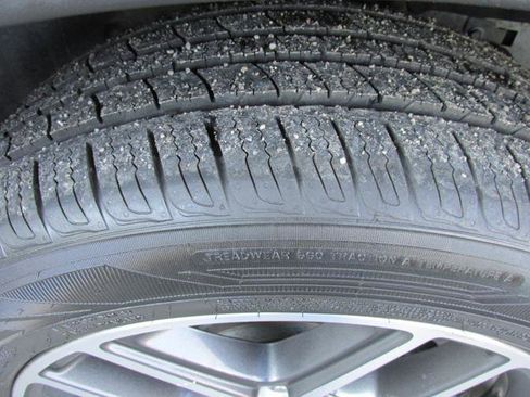 Used 2016 Ford Explorer Sport w/ Equipment Group 401A image 8