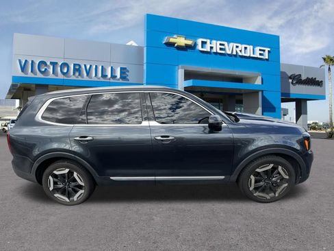 Used 2024 Kia Telluride S w/ S Sunroof Package AWD/4WD image 4
