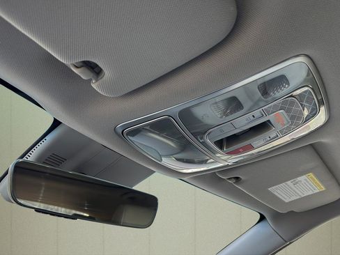 Certified 2023 Genesis GV60 Advanced image 36