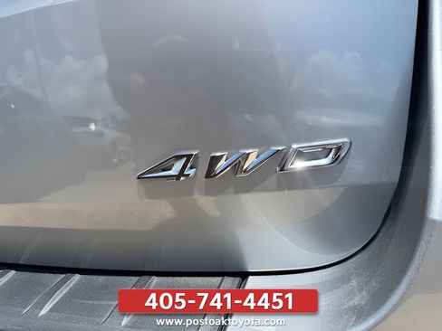 Used 2025 Ford Explorer Active w/ Active Comfort Package AWD/4WD image 31