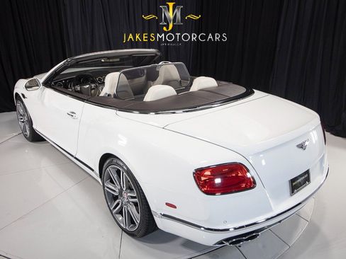 Used 2016 Bentley Continental GTC image 7