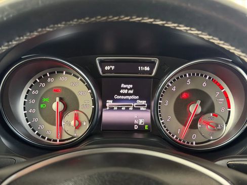 Used 2015 Mercedes-Benz CLA 250 image 31
