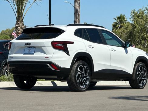 New 2026 Chevrolet Trax RS w/ Driver Confidence Package FWD image 4