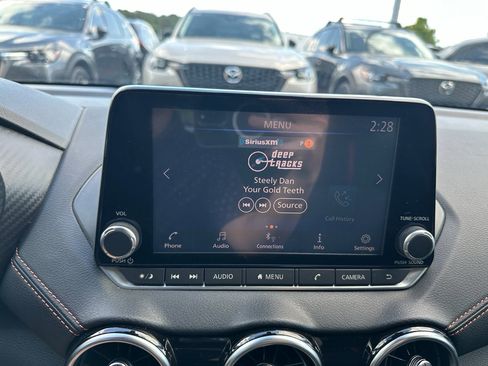 Used 2020 Nissan Sentra SR image 12