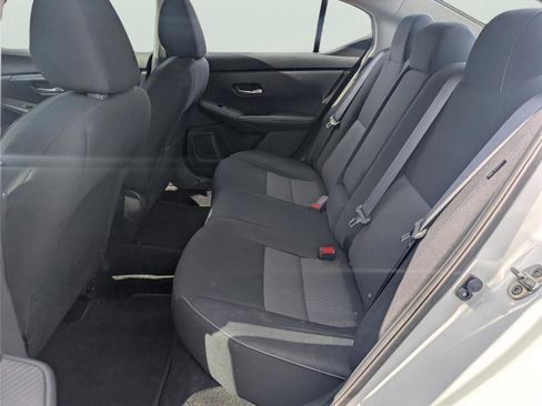 Used 2022 Nissan Sentra SV image 31