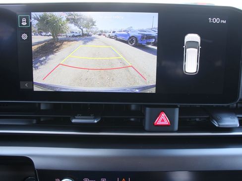 New 2026 Kia Carnival FWD image 53